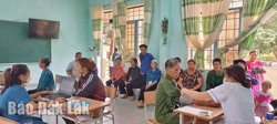 Vượt khó để chăm sóc tốt sức khỏe người dân