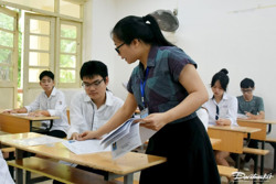 Thi tốt nghiệp THPT 2025: Ôn tập phù hợp chương trình mới