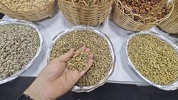 Điều gì khiến giá cà phê xô đổ mọi kỷ lục?