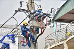 Băn khoăn điện khí từng được ưu tiên để thoát lỗ, Bộ Công Thương nêu giải pháp