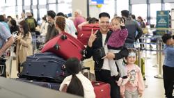 Tăng thêm hàng trăm chuyến bay Tết từ TP HCM đi các tỉnh, thành